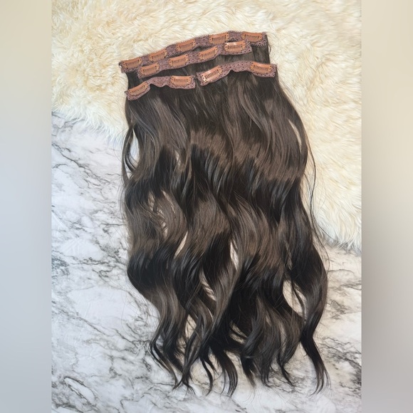 Human hair blend Luxurious Dark Brown Wavy Clip in Hair Extension - Picture 3 of 10